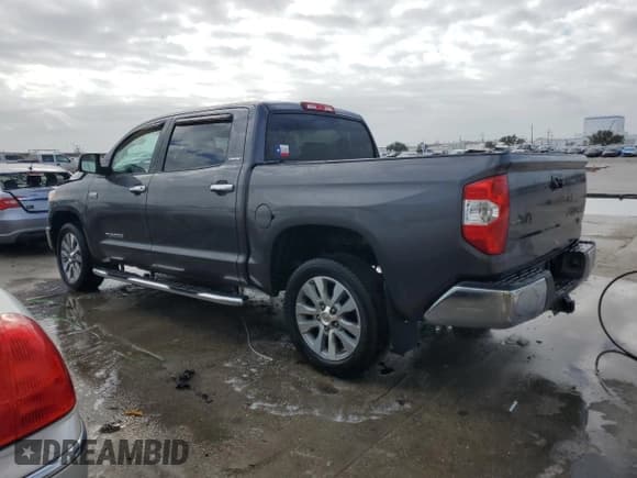 ✅ 2017 Toyota Tundra Limited • VIN: 5TFFW5F12HX217042 • Лот: 85084754. Опубликован ранее на Copart с пробегом 75 864 миль. Бесплатный доступ к архиву аукционных продаж из США и подробный отчёт об истории автомобиля на DreamBid. Изображение 2.