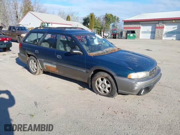 ✅ 1996 Subaru Legacy Outback • VIN: 4S3BG4850T6371883 • Лот: 43745009. Опубликован ранее на IAAI с пробегом 140 388 миль. Бесплатный доступ к архиву аукционных продаж из США и подробный отчёт об истории автомобиля на DreamBid. Изображение 1.