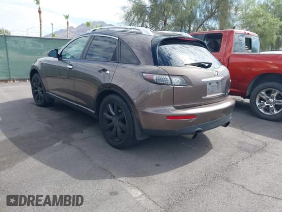✅ 2005 Infiniti FX • VIN: JNRAS08U35X101893 • Lot: 42785641. Wystawiony na IAAI z przebiegiem Nie podano. Bezpłatny archiwum sprzedaży aukcyjnych z USA i szczegółowy raport historii pojazdu na DreamBid. Zdjęcie 3.