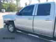 2018 Chevrolet Silverado 1500 LT z VIN 1GCRCREH0JZ287029, wystawiony jako IAAI lot #43252285 z przebiegiem 154 918 mil mil oraz . Historia ofert i sprzedaży dostępna na DreamBid. Obrazek 14.