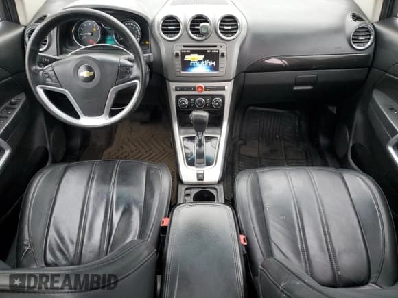 ✅ 2014 Chevrolet Captiva Sport LT • VIN: 3GNAL3EK5ES592204 • Lot: 49266755. Wystawiony na Copart z przebiegiem 122 041 mil. Bezpłatny archiwum sprzedaży aukcyjnych z USA i szczegółowy raport historii pojazdu na DreamBid. Zdjęcie 8.