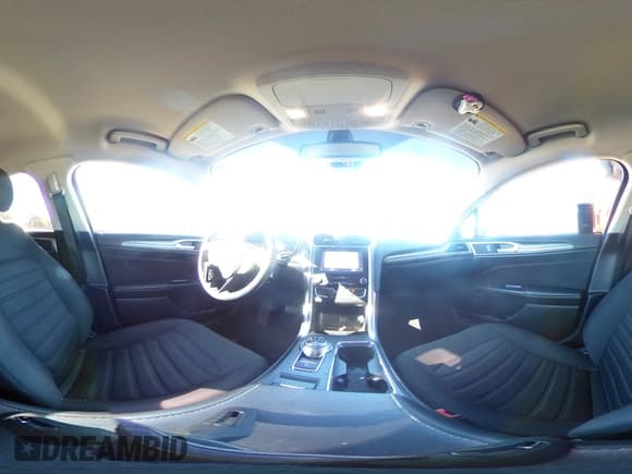 ✅ 2019 Ford Fusion SE • VIN: 3FA6P0HD2KR231908 • Lot: 70882625. Wystawiony na Copart z przebiegiem 116 581 mil. Bezpłatny archiwum sprzedaży aukcyjnych z USA i szczegółowy raport historii pojazdu na DreamBid. Zdjęcie 14.