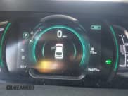 ✅ 2020 Hyundai Ioniq SE • VIN: KMHC75LC6LU235541 • Lot: 40929520. Wystawiony na IAAI z przebiegiem 96 679 mil. Bezpłatny archiwum sprzedaży aukcyjnych z USA i szczegółowy raport historii pojazdu na DreamBid. Zdjęcie 7.