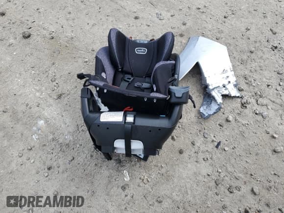 ✅ 2020 Chevrolet Equinox LT • VIN: 3GNAXKEV3LS643527 • Лот: 92929965. Опубликован ранее на Copart с пробегом 54 385 миль. Бесплатный доступ к архиву аукционных продаж из США и подробный отчёт об истории автомобиля на DreamBid. Изображение 13.