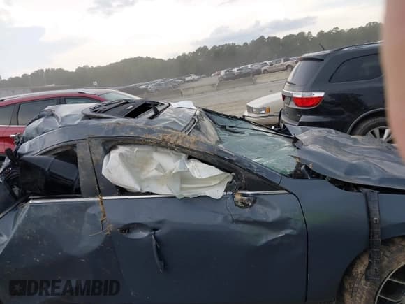 ✅ 2022 Mazda 3 Carbon Edition • VIN: JM1BPALL7N1519452 • Лот: 42600391. Опубликован ранее на IAAI с пробегом Не указан. Бесплатный доступ к архиву аукционных продаж из США и подробный отчёт об истории автомобиля на DreamBid. Изображение 13.