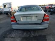 ✅ 2001 Volvo S80 • VIN: YV1TS90D711157982 • Лот: 70136004. Опубликован ранее на Copart с пробегом 82 199 миль. Бесплатный доступ к архиву аукционных продаж из США и подробный отчёт об истории автомобиля на DreamBid. Изображение 6.