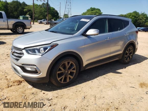 ✅ 2017 Hyundai Santa Fe Ultimate • VIN: 5XYZW4LA4HG482088 • Лот: 52152604. Опубликован ранее на Copart с пробегом 106 923 миль. Бесплатный доступ к архиву аукционных продаж из США и подробный отчёт об истории автомобиля на DreamBid. Изображение 1.