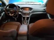 ✅ 2018 Hyundai Ioniq SEL • VIN: KMHC75LCXJU067772 • Lot: 86836984. Wystawiony na Copart z przebiegiem 180 966 mil. Bezpłatny archiwum sprzedaży aukcyjnych z USA i szczegółowy raport historii pojazdu na DreamBid. Zdjęcie 8.