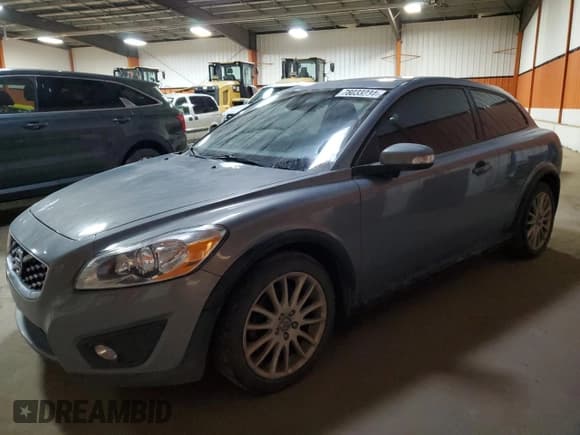 ✅ 2012 Volvo C30 • VIN: YV1672MK9C2284681 • Lot: 78033234. Listed on Copart with 240,492 mi. Free auction sales archive from the USA and detailed vehicle history report at DreamBid. Image 1.