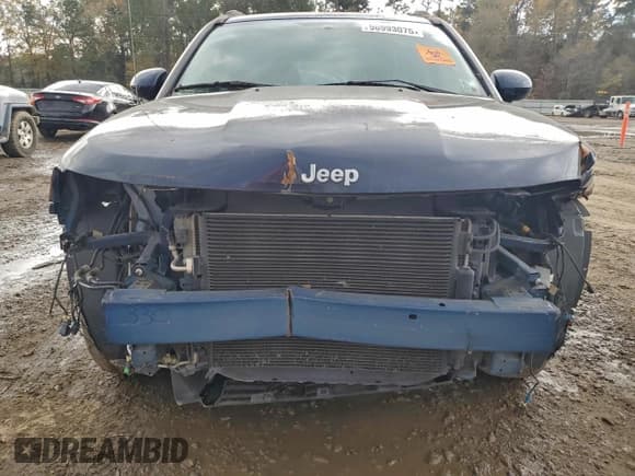 ✅ 2017 Jeep Compass Latitude • VIN: 1C4NJCEA1HD151567 • Lot: 96993075. Listed on Copart with 84,425 mi. Free auction sales archive from the USA and detailed vehicle history report at DreamBid. Image 5.