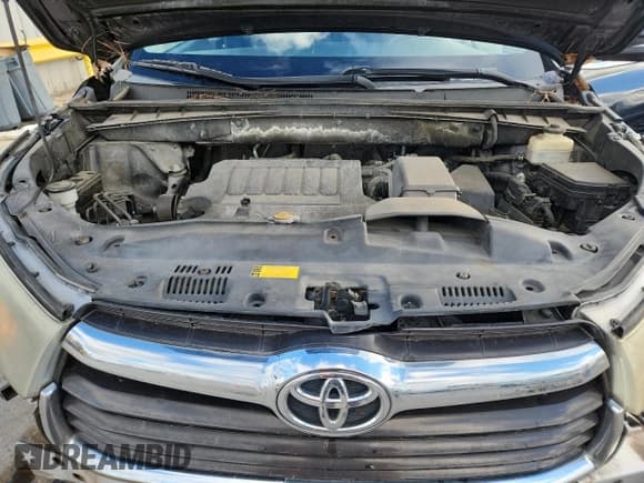 ✅ 2015 Toyota Highlander XLE • VIN: 5TDKKRFH2FS058380 • Lot: 90385265. Wystawiony na Copart z przebiegiem 190 986 mil. Bezpłatny archiwum sprzedaży aukcyjnych z USA i szczegółowy raport historii pojazdu na DreamBid. Zdjęcie 12.