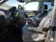 2019 Chevrolet Tahoe Premier z VIN 1GNSKCKJ9KR200083, wystawiony jako Copart lot #57910955 z przebiegiem 53 126 mil mil oraz Szkoda całkowita • Salvage title. Historia ofert i sprzedaży dostępna na DreamBid. Obrazek 7.