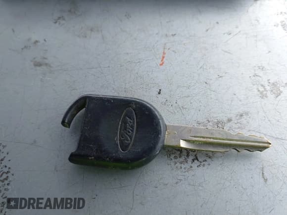 ✅ 2005 Mercury Sable LS • VIN: 1MEFM55S25A612965 • Lot: 41988329. Listed on IAAI with Not provided. Free auction sales archive from the USA and detailed vehicle history report at DreamBid. Image 11.