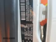 ✅ 2015 Jeep Renegade Sport • VIN: ZACCJAAH0FPB73312 • Lot: 84382615. Wystawiony na Copart z przebiegiem 129 939 mil. Bezpłatny archiwum sprzedaży aukcyjnych z USA i szczegółowy raport historii pojazdu na DreamBid. Zdjęcie 12.