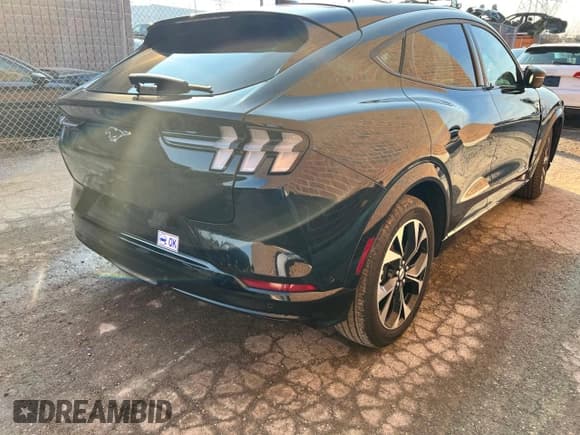 ✅ 2021 Ford Mustang Mach-E Premium • VIN: 3FMTK3SU0MMA43521 • Lot: 69157472. Listed on Copart with 1,659 mi. Free auction sales archive from the USA and detailed vehicle history report at DreamBid. Image 3.