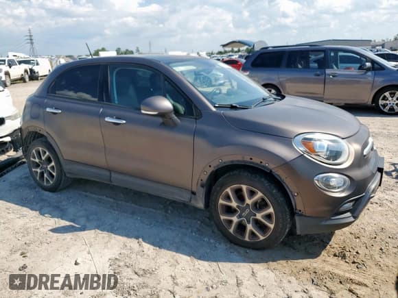 ✅ 2016 FIAT 500X Trekking • VIN: ZFBCFXCT7GP478057 • Lot: 71170835. Listed on Copart with 95,458 mi. Free auction sales archive from the USA and detailed vehicle history report at DreamBid. Image 4.