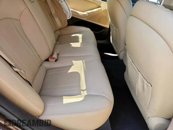 2015 Hyundai Genesis 3.8L с VIN KMHGN4JE1FU057757, выставлен на аукционе Copart как лот 85305145 с пробегом 82 118 миль миль и Списание • Salvage title. История ставок и продаж доступна на DreamBid. Изображение 10.