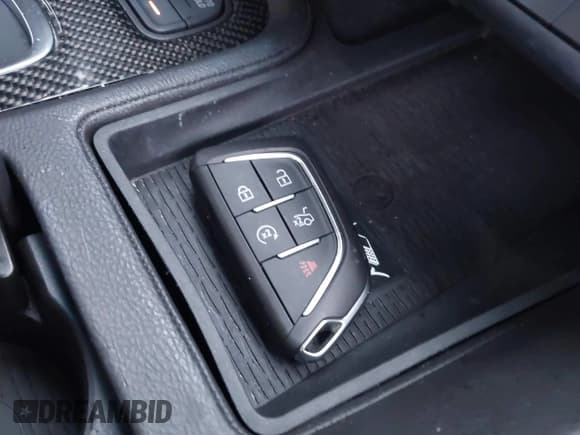 ✅ 2023 Cadillac CT5 Premium Luxury • VIN: 1G6DN5RKXP0120132 • Лот: 43546174. Опубликован ранее на IAAI с пробегом 105 532 миль. Бесплатный доступ к архиву аукционных продаж из США и подробный отчёт об истории автомобиля на DreamBid. Изображение 11.