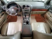 ✅ 2005 Lincoln LS Sport • VIN: 1LNHM87A15Y662601 • Lot: 64949475. Wystawiony na Copart z przebiegiem 125 488 mil. Bezpłatny archiwum sprzedaży aukcyjnych z USA i szczegółowy raport historii pojazdu na DreamBid. Zdjęcie 8.