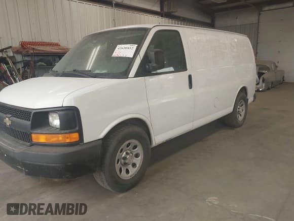✅ 2014 Chevrolet Express Cargo • VIN: 1GCSGAFXXE1155445 • Lot: 42620412. Listed on IAAI with 222,982 mi. Free auction sales archive from the USA and detailed vehicle history report at DreamBid. Image 2.