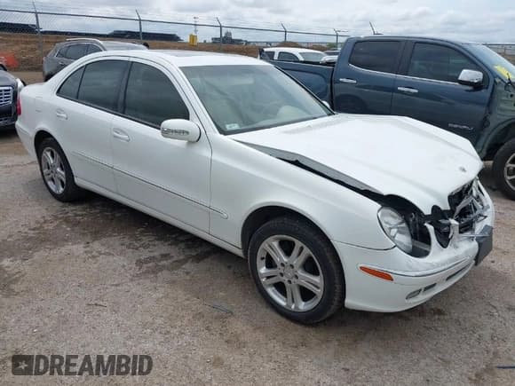 ✅ 2005 Mercedes-Benz E 500 • VIN: WDBUF70J55A686912 • Лот: 41914529. Опубликован ранее на IAAI с пробегом 93 853 миль. Бесплатный доступ к архиву аукционных продаж из США и подробный отчёт об истории автомобиля на DreamBid. Изображение 1.