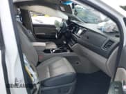 ✅ 2018 Kia Sedona EX • VIN: KNDMC5C12J6349363 • Lot: 43624801. Listed on IAAI with 172,632 mi. Free auction sales archive from the USA and detailed vehicle history report at DreamBid. Image 5.