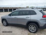 ✅ 2018 Jeep Cherokee Latitude • VIN: 1C4PJLCX4JD559096 • Lot: 41925282. Listed on IAAI with 127,488 mi. Free auction sales archive from the USA and detailed vehicle history report at DreamBid. Image 14.