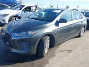 ✅ 2020 Hyundai Ioniq Blue • VIN: KMHC65LC1LU234039 • Lot: 41436456. Wystawiony na IAAI z przebiegiem 28 036 mil. Bezpłatny archiwum sprzedaży aukcyjnych z USA i szczegółowy raport historii pojazdu na DreamBid. Zdjęcie 16.