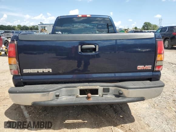 ✅ 2006 GMC Sierra 1500 Work Truck • VIN: 3GTEC14V76G227053 • Лот: 68764685. Опубликован ранее на Copart с пробегом Не указан. Бесплатный доступ к архиву аукционных продаж из США и подробный отчёт об истории автомобиля на DreamBid. Изображение 6.