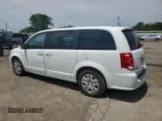 ✅ 2018 Dodge Grand Caravan SE • VIN: 2C4RDGBG5JR309081 • Lot: 68558965. Wystawiony na Copart z przebiegiem 148 806 mil. Bezpłatny archiwum sprzedaży aukcyjnych z USA i szczegółowy raport historii pojazdu na DreamBid. Zdjęcie 2.