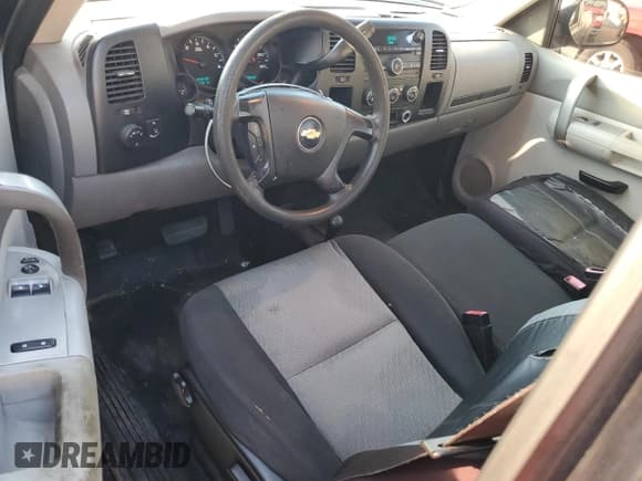 ✅ 2007 Chevrolet Silverado 1500 Work Truck • VIN: 1GCEK14C27Z631011 • Lot: 74727804. Listed on Copart with 244,904 mi. Free auction sales archive from the USA and detailed vehicle history report at DreamBid. Image 8.