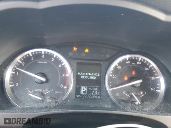 ✅ 2015 Toyota Highlander LE • VIN: 5TDZKRFH0FS067934 • Лот: 82515825. Опубликован ранее на Copart с пробегом 238 239 миль. Бесплатный доступ к архиву аукционных продаж из США и подробный отчёт об истории автомобиля на DreamBid. Изображение 9.