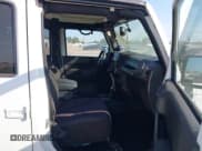 ✅ 2013 Jeep Wrangler Unlimited Sport • VIN: 1C4HJWDG6DL515650 • Lot: 43366686. Wystawiony na IAAI z przebiegiem 254 656 mil. Bezpłatny archiwum sprzedaży aukcyjnych z USA i szczegółowy raport historii pojazdu na DreamBid. Zdjęcie 5.