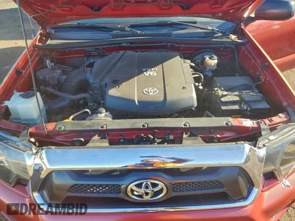 ✅ 2012 Toyota Tacoma • VIN: 3TMMU4FN3CM048450 • Lot: 95661355. Listed on Copart with 205,048 mi. Free auction sales archive from the USA and detailed vehicle history report at DreamBid. Image 11.