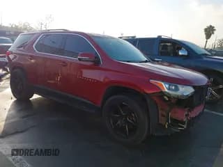 ✅ 2018 Chevrolet Traverse LT Cloth • VIN: 1GNERGKWXJJ149217 • Lot: 43530283. Wystawiony na IAAI z przebiegiem 126 951 mil. Bezpłatny archiwum sprzedaży aukcyjnych z USA i szczegółowy raport historii pojazdu na DreamBid. Zdjęcie 1.