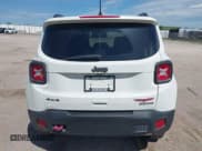 ✅ 2018 Jeep Renegade Trailhawk • VIN: ZACCJBCB8JPG81538 • Lot: 42813492. Listed on IAAI with 69,651 mi. Free auction sales archive from the USA and detailed vehicle history report at DreamBid. Image 16.