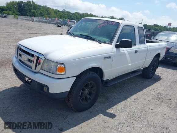 ✅ 2007 Ford Ranger XL • VIN: 1FTZR15EX7PA17865 • Лот: 42955508. Опубликован ранее на IAAI с пробегом 207 366 миль. Бесплатный доступ к архиву аукционных продаж из США и подробный отчёт об истории автомобиля на DreamBid. Изображение 2.