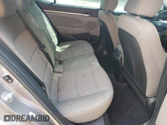 2020 Hyundai Elantra SE z VIN KMHD74LF4LU949239, wystawiony jako Copart lot #55599705 z przebiegiem 88 744 mil mil oraz Czysty tytuł • Clean title. Historia ofert i sprzedaży dostępna na DreamBid. Obrazek 10.