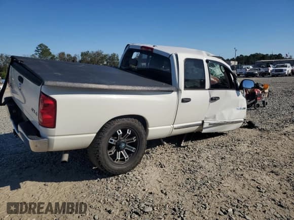 ✅ 2008 Dodge 1500 SLT • VIN: 1D7HU18218S637763 • Лот: 75910254. Опубликован ранее на Copart с пробегом 108 627 миль. Бесплатный доступ к архиву аукционных продаж из США и подробный отчёт об истории автомобиля на DreamBid. Изображение 3.