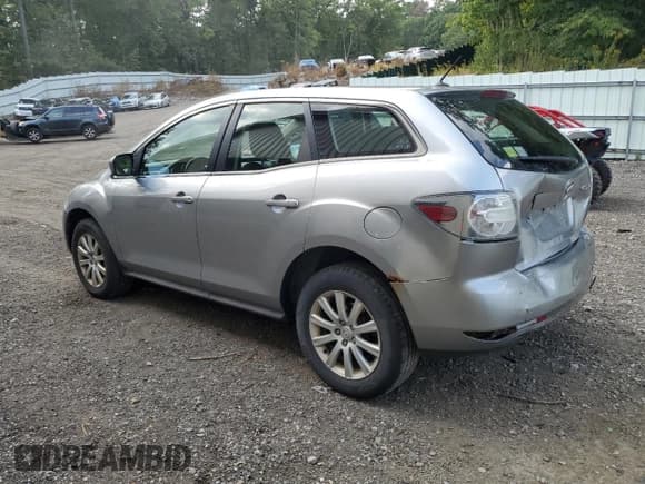 ✅ 2011 Mazda CX-7 i SV • VIN: JM3ER2AM8B0405428 • Лот: 71699545. Опубликован ранее на Copart с пробегом 181 016 миль. Бесплатный доступ к архиву аукционных продаж из США и подробный отчёт об истории автомобиля на DreamBid. Изображение 2.