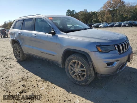 ✅ 2017 Jeep Grand Cherokee Limited • VIN: 1C4RJEBG7HC877526 • Lot: 92615665. Wystawiony na Copart z przebiegiem 130 482 mil. Bezpłatny archiwum sprzedaży aukcyjnych z USA i szczegółowy raport historii pojazdu na DreamBid. Zdjęcie 4.