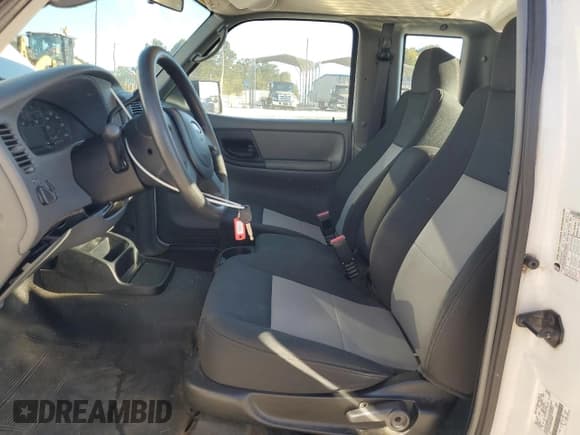 ✅ 2006 Ford Ranger XL • VIN: 1FTYR14U26PA48983 • Lot: 86872445. Listed on Copart with 57,315 mi. Free auction sales archive from the USA and detailed vehicle history report at DreamBid. Image 7.