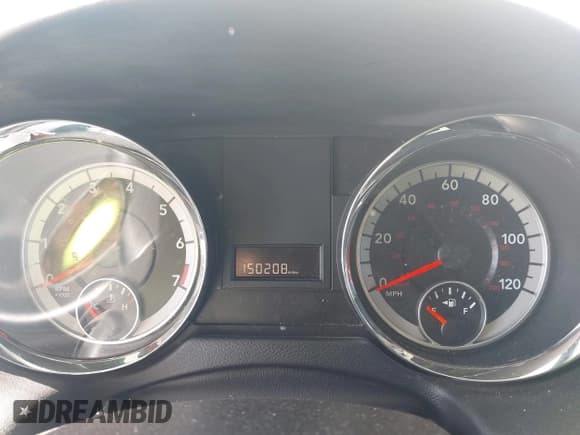 ✅ 2017 Dodge Grand Caravan SXT • VIN: 2C4RDGCG8HR664741 • Lot: 43455831. Listed on IAAI with 150,208 mi. Free auction sales archive from the USA and detailed vehicle history report at DreamBid. Image 7.