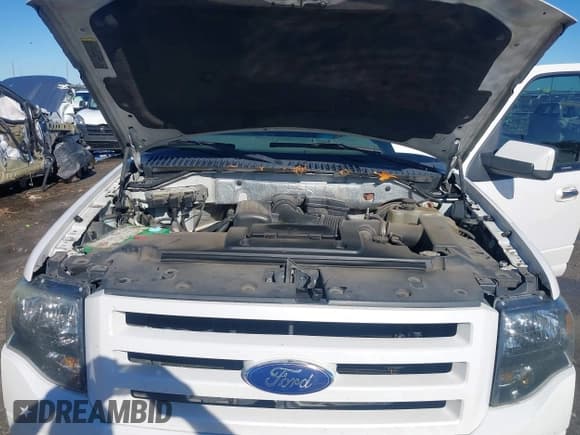 ✅ 2010 Ford Expedition Max Limited • VIN: 1FMJK1K57AEB57781 • Лот: 40812641. Опубликован ранее на IAAI с пробегом 176 798 миль. Бесплатный доступ к архиву аукционных продаж из США и подробный отчёт об истории автомобиля на DreamBid. Изображение 10.