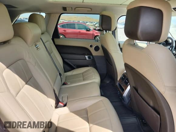 ✅ 2018 Land Rover Range Rover Sport SE • VIN: SALWG2RK0JA407746 • Lot: 71431505. Listed on Copart with 91,185 mi. Free auction sales archive from the USA and detailed vehicle history report at DreamBid. Image 10.