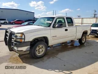 ✅ 2004 Chevrolet Silverado 2500HD LS • VIN: 1GCHK29U64E235798 • Lot: 85561195. Wystawiony na Copart z przebiegiem 235 003 mil. Bezpłatny archiwum sprzedaży aukcyjnych z USA i szczegółowy raport historii pojazdu na DreamBid. Zdjęcie 1.