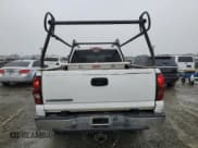 ✅ 2005 Chevrolet Silverado 2500HD LT • VIN: 1GCHK29U25E219163 • Лот: 85932864. Опубликован ранее на Copart с пробегом 300 785 миль. Бесплатный доступ к архиву аукционных продаж из США и подробный отчёт об истории автомобиля на DreamBid. Изображение 6.