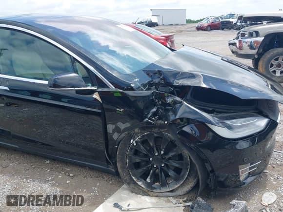 ✅ 2021 Tesla Model X Long Range Plus • VIN: 5YJXCDE22MF320841 • Lot: 42537834. Listed on IAAI with Not provided. Free auction sales archive from the USA and detailed vehicle history report at DreamBid. Image 6.
