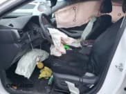 ✅ 2022 Hyundai Ioniq SE • VIN: KMHC75LC8NU279236 • Lot: 84255724. Wystawiony na Copart z przebiegiem 102 850 mil. Bezpłatny archiwum sprzedaży aukcyjnych z USA i szczegółowy raport historii pojazdu na DreamBid. Zdjęcie 7.