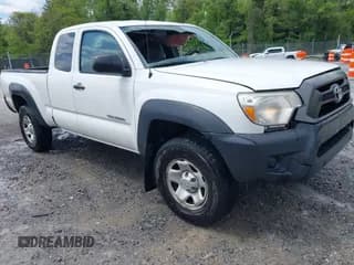 ✅ 2013 Toyota Tacoma • VIN: 5TFUX4EN3DX019079 • Lot: 42199143. Wystawiony na IAAI z przebiegiem 282 795 mil. Bezpłatny archiwum sprzedaży aukcyjnych z USA i szczegółowy raport historii pojazdu na DreamBid. Zdjęcie 1.